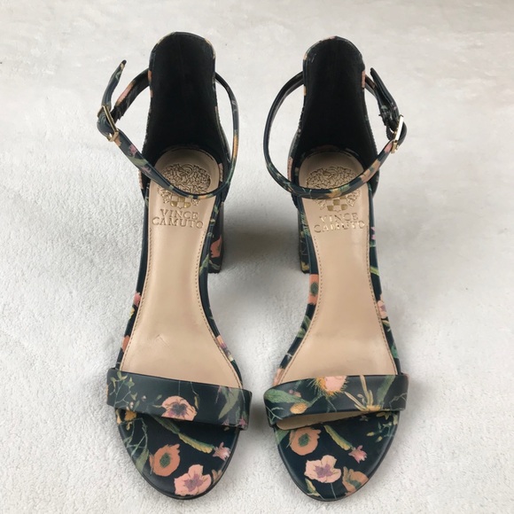 Vince Camuto block heel sandals - Picture 2 of 6